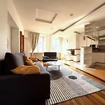 Apartment Old Town Heart Self Check-in Ign6 *